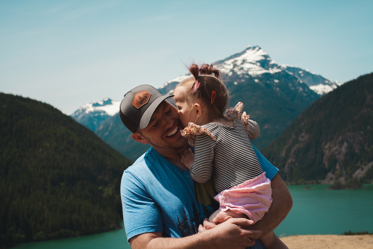 Górskie wakacje dla rodzin – jak zorganizować udaną wycieczkę z dziećmi w góry