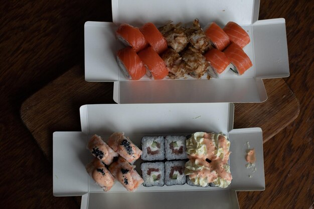 Kulinarne podróże po smakach Japonii: odkryj tajniki sushi i japońskich przysmaków